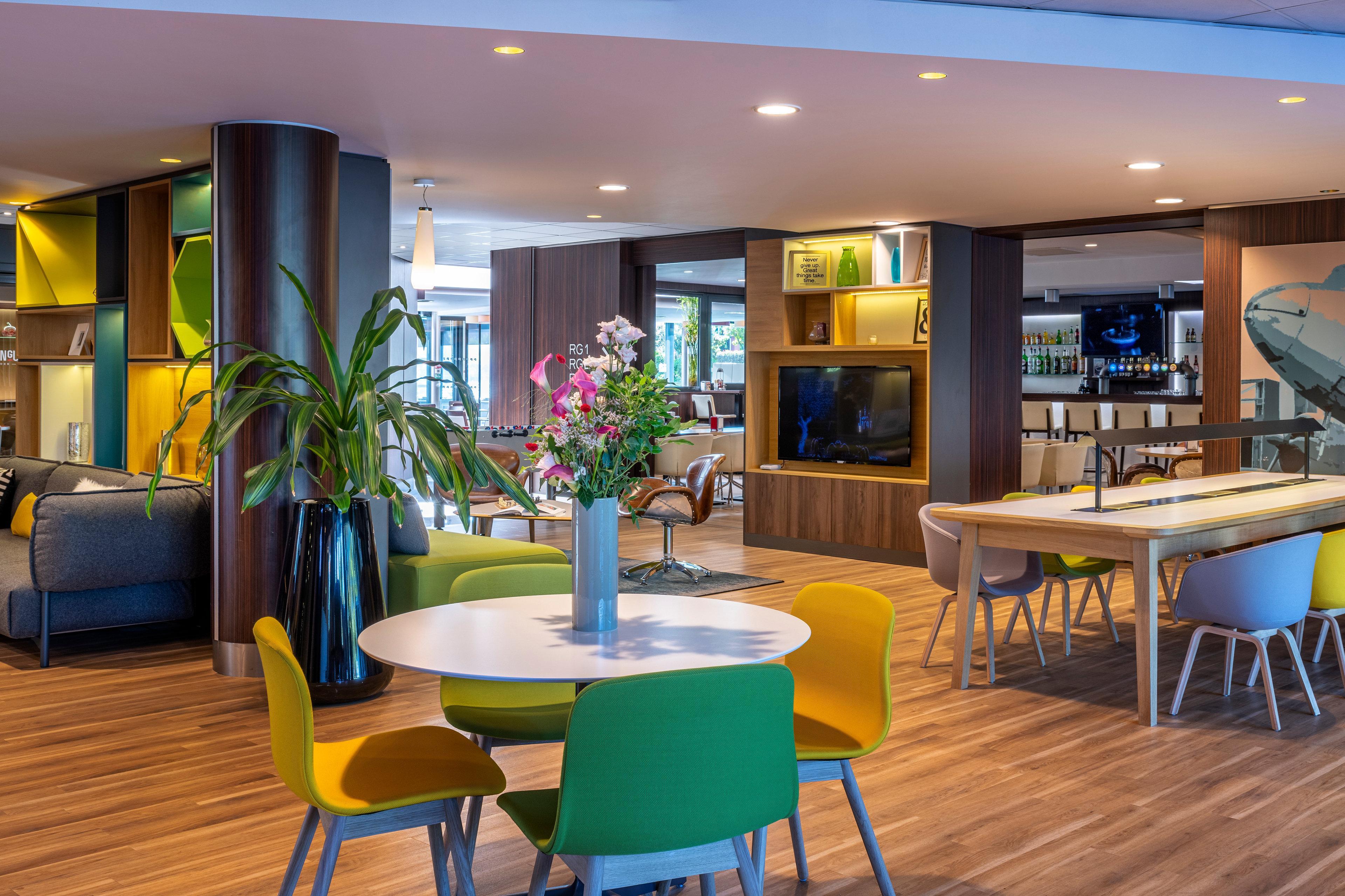 Holiday Inn Toulouse Airport By Ihg Blagnac Exterior photo