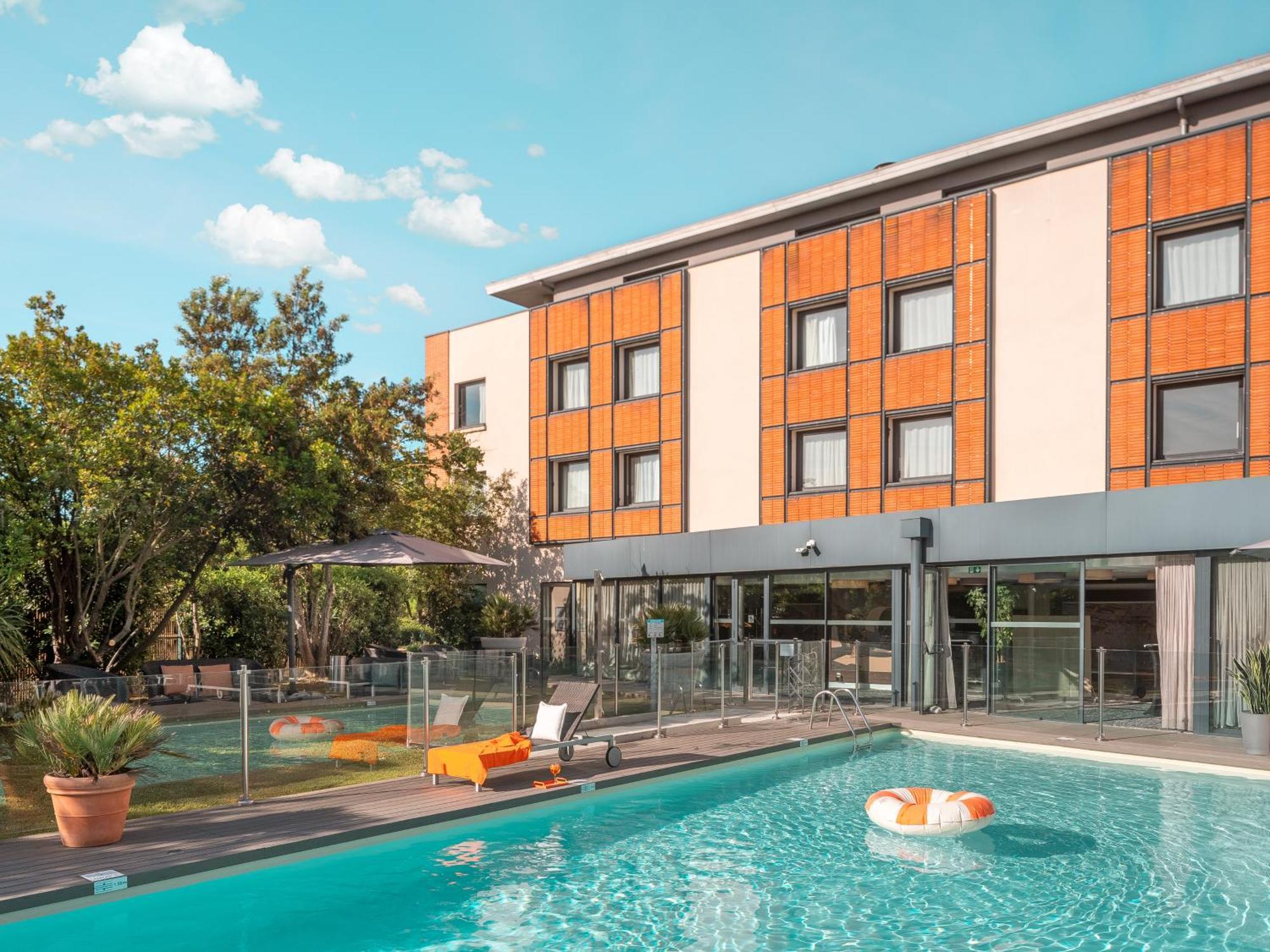 Holiday Inn Toulouse Airport By Ihg Blagnac Exterior photo
